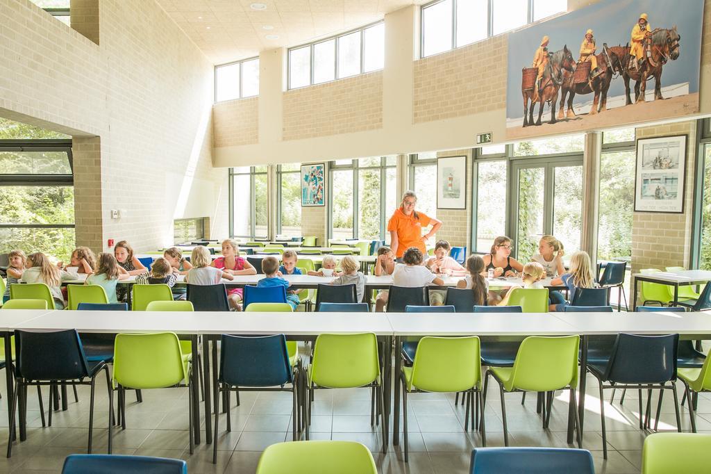 אוסטדאונקרק Jeugdherberg De Peerdevisser מראה חיצוני תמונה